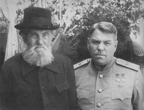 Жизнь маршала Василевского в фотографиях.