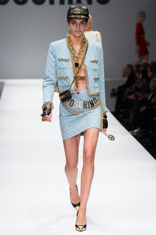 Неделя моды в Нью Йорке: Moschino осень-зима 2014/2015 Неделя моды в Нью Йорке: Moschino осень-зима 2014/2015