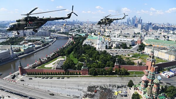 10 фото и видео Парада Победы 2020 года в Москве