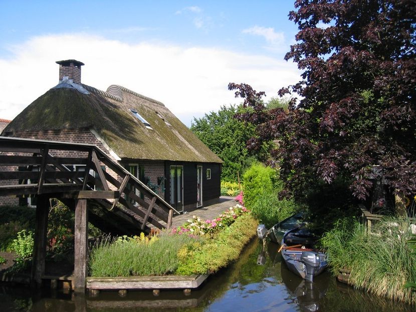 Giethoorn19 Гитхорн: деревня, где нет дорог