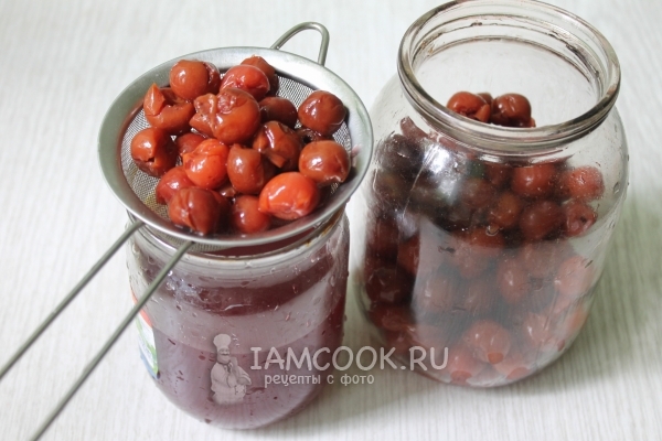 Процедить наливку