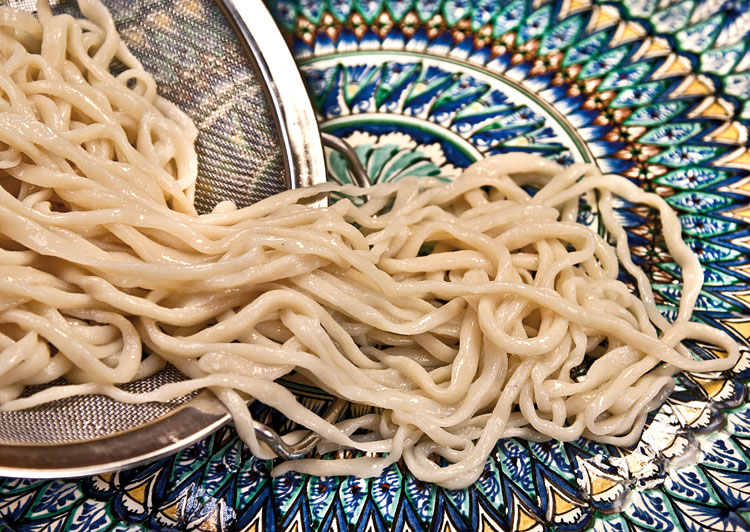 Лагман по-уйгурски от www.dunduk-culinar.ru Лагман сугубо по-уйгурски