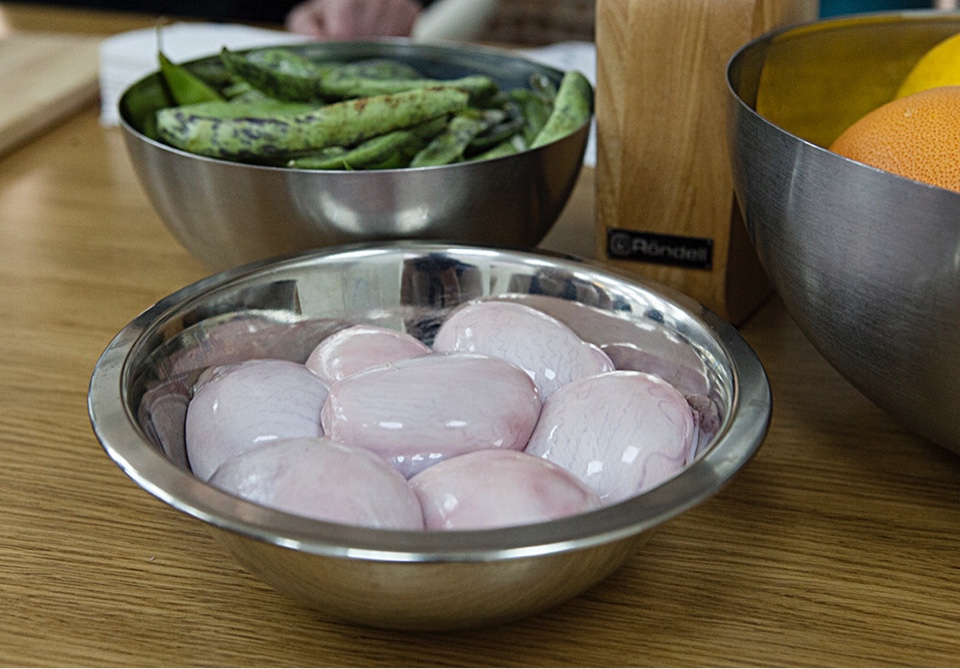 Рецепты по четвергам. Острые и пряные пельмени со сладким мясом Рецепты по четвергам. Острые и пряные пельмени со сладким мясом