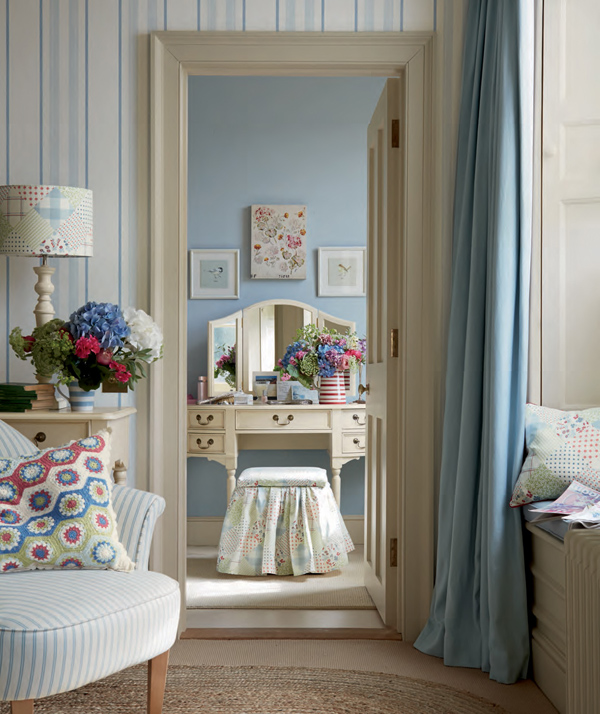 Kollekciya-vesnay-2014-laura-ashley-pufikhomes-24