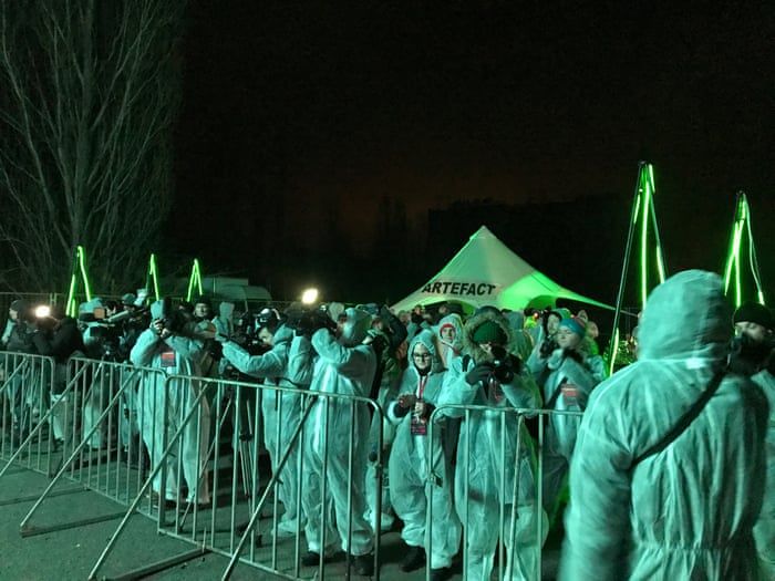 В Припяти презентовали арт-инсталляцию и устроили вечеринку В Припяти презентовали арт-инсталляцию и устроили вечеринку