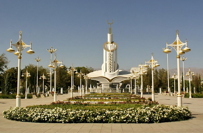 30 колоритных фотографий Ашхабада – беломраморной столицы Туркменистана