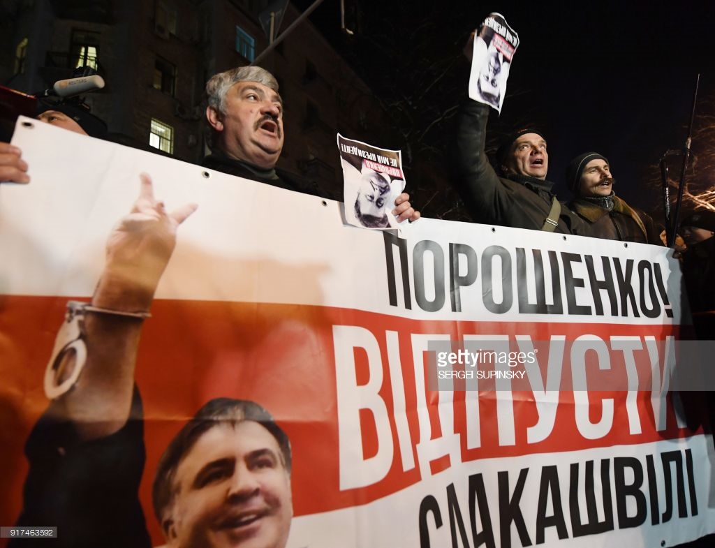 Саакашвили арестовали и выслали. Саакашвили арестовали и выслали.