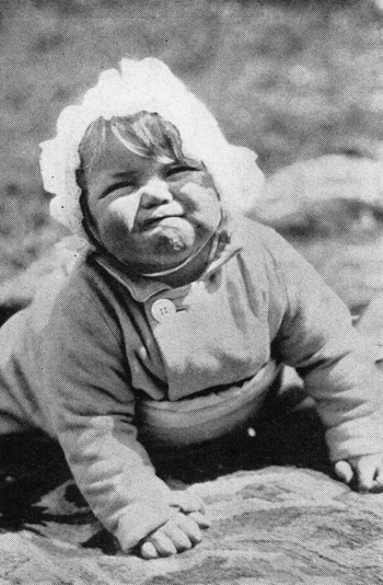 Мистическая история подделки детской фотографии Гитлера Мистическая история детской фотографии Гитлера