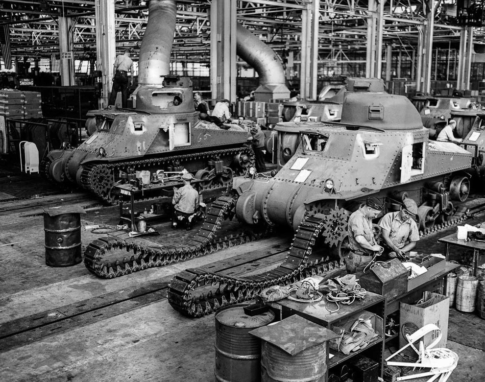 Производство американскийх танков M-3. 1942 г. Производство американскийх танков M-3. 1942 г.