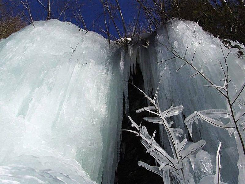 icefalls10 10 невероятных ледяных водопадов