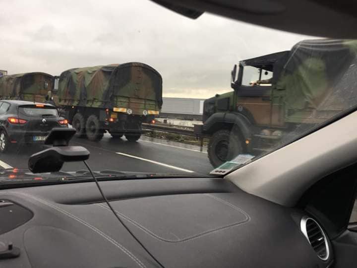 Армия движется на Париж Армия движется на Париж