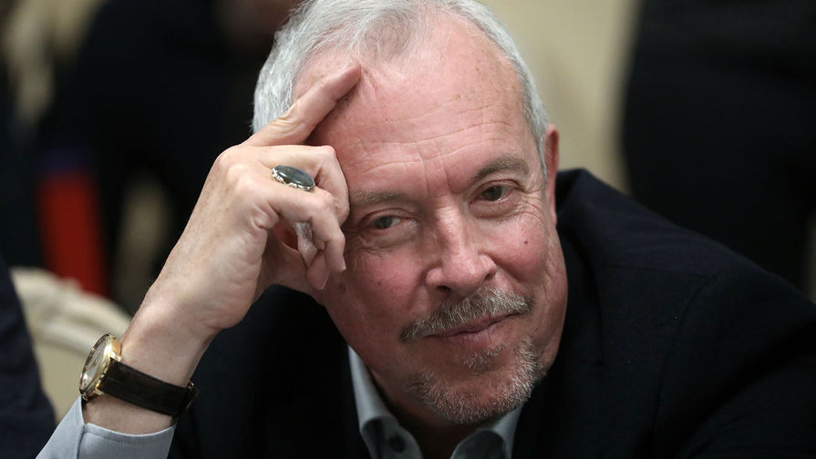 Макаревич составил список тех, кто должен СРОЧНО преклонить колено
