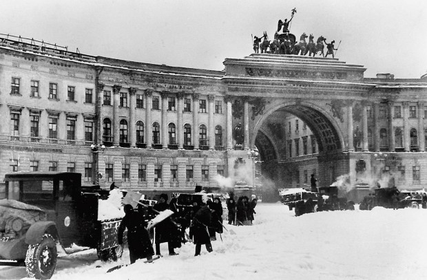 «Искра» для пламени Победы «Искра» для пламени Победы