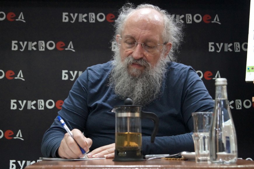 Вассерман о блицкриге Украины: Киеву нечего делать в Донбассе Вассерман о блицкриге Украины: Киеву нечего делать в Донбассе