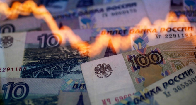 Опасные маневры. Россиянам могут повысить налоги Опасные маневры. Россиянам могут повысить налоги
