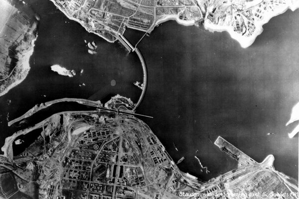 Взрыв ДнепроГЭСа 18 августа 1941 года: мифы и факты.