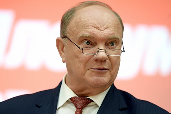 «Интересный и симпатичный мужчина»: Зюганов оценил новый имидж Грудинина ( ВИДЕО)