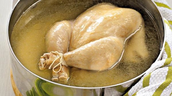Как приготовить курицу, чтобы избавить ее от антибиотиков и гормонов