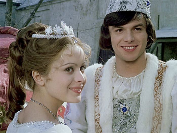 Кадр из фильма *Три орешка для Золушки*, 1973 | Фото: kino-teatr.ru Кадр из фильма *Три орешка для Золушки*, 1973 | Фото: kino-teatr.ru