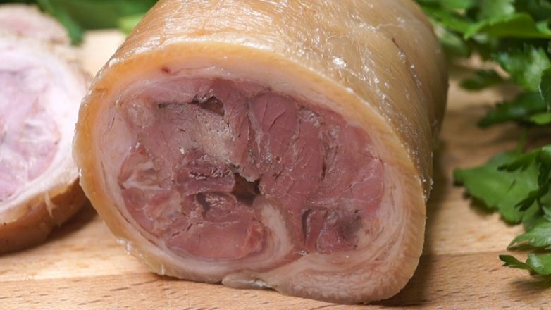 Ветчина из свиной рульки - супер вкуснятина за копейки! Делайте сразу 2 порции! Ветчина из свиной рульки - супер вкуснятина за копейки! Делайте сразу 2 порции!