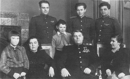 Жизнь маршала Василевского в фотографиях.