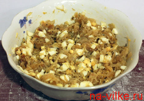 Начинка для рулета - капуста и яйца