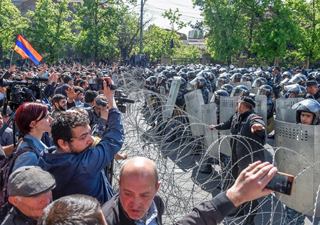 Беспорядки в Ереване. 16.04.2018 Беспорядки в Ереване. 16.04.2018