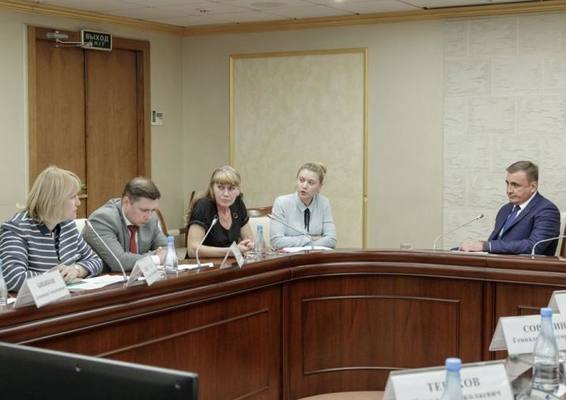Алексей Дюмин обсудил с узловчанами вопросы ЖКХ и работу управляющих компаний