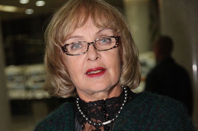 Ада Роговцева.