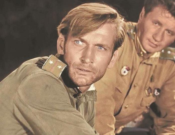 Владимир Талашко. Кадр из фильма «В бой идут одни «старики», 1974 г.
