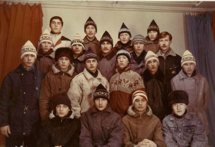 Лихие 90-е: 16 суровых снимков о моде, которые заставят посмеяться от души Лихие 90-е: 16 суровых снимков о моде, которые заставят посмеяться от души
