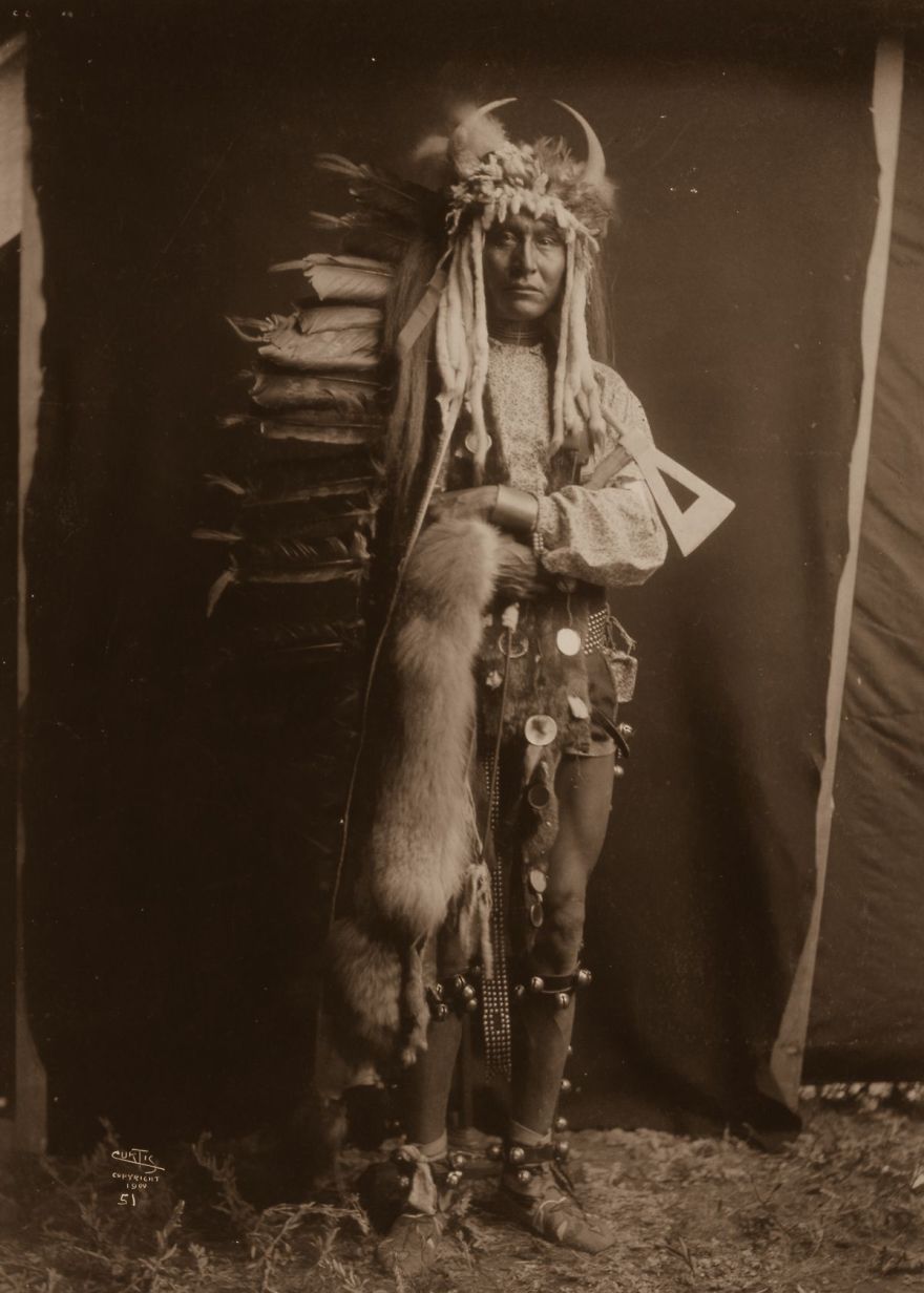 Редкие фотографии 1900-х годов показывают, как жили индейцы еще 100 лет назад