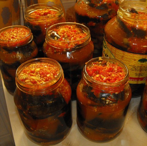 БАКЛАЖАНЫ С ГРЕЦКИМИ ОРЕХАМИ. ОСТРАЯ ЗАКУСКА НА ЗИМУ