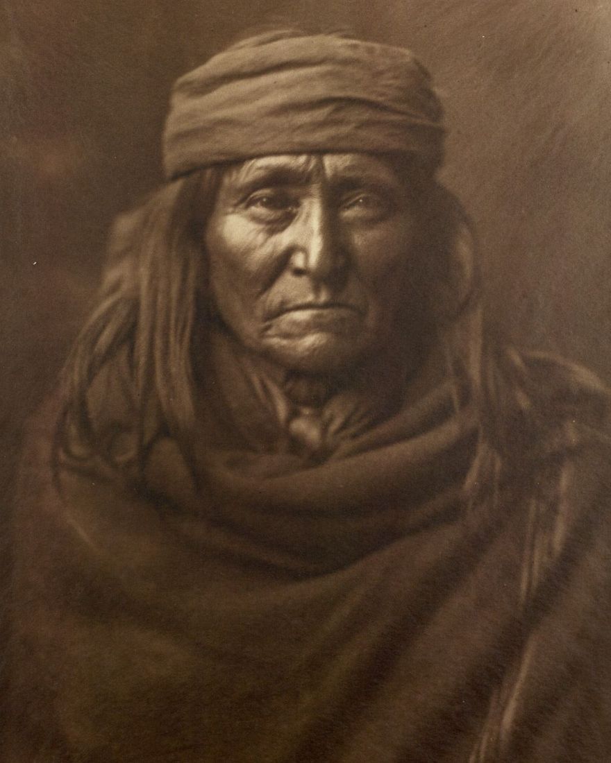Редкие фотографии 1900-х годов показывают, как жили индейцы еще 100 лет назад