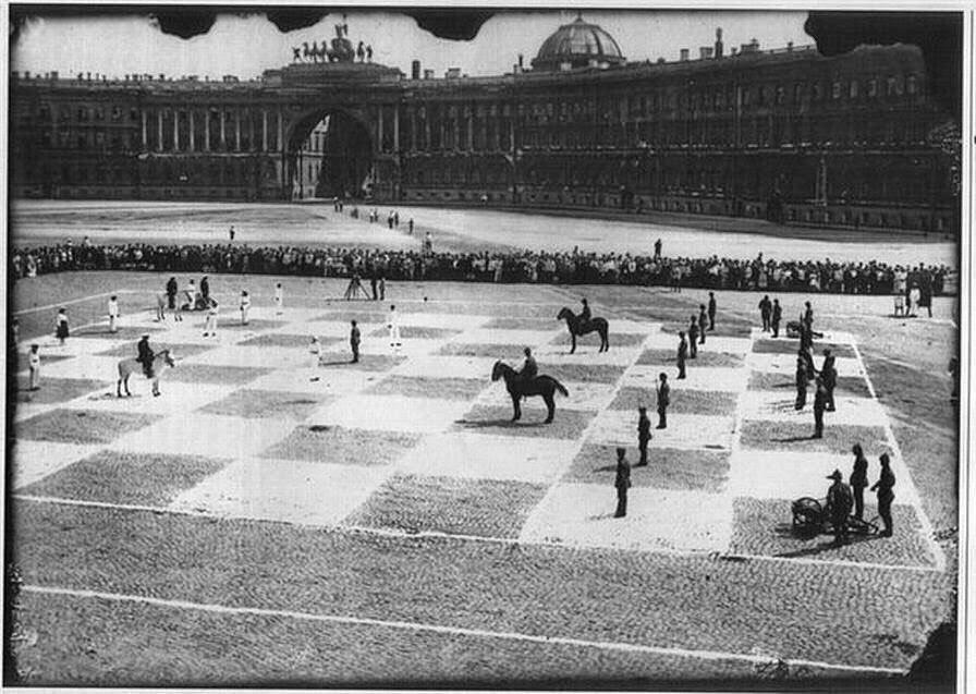 8 редких исторических фото СССР в первые годы после революции
