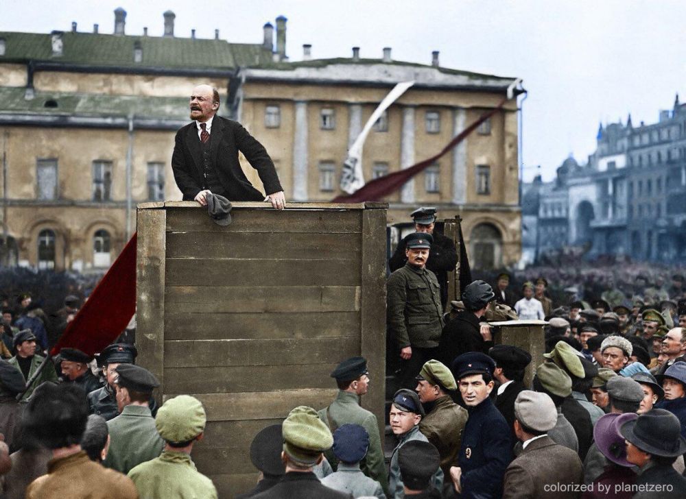 8 редких исторических фото СССР в первые годы после революции