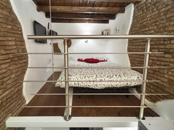 Smallest House: самая маленькая квартира в Италии