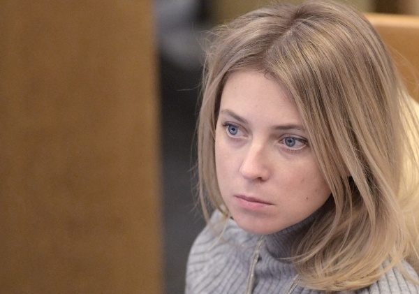 Наталья Поклонская в соцсетях сегодня заявила, что России нужна новая политическая сила, основанная на искренности, честности и справедливости к простым людям сильной страны. Наталья Поклонская в соцсетях сегодня заявила, что России нужна новая политическая сила, основанная на искренности, честности и справедливости к простым людям сильной страны.