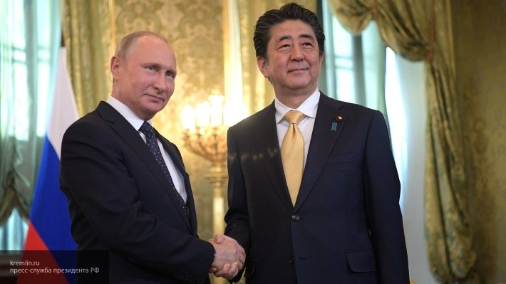 Абэ призвал «поставить точку» в вопросе мирного договора с РФ