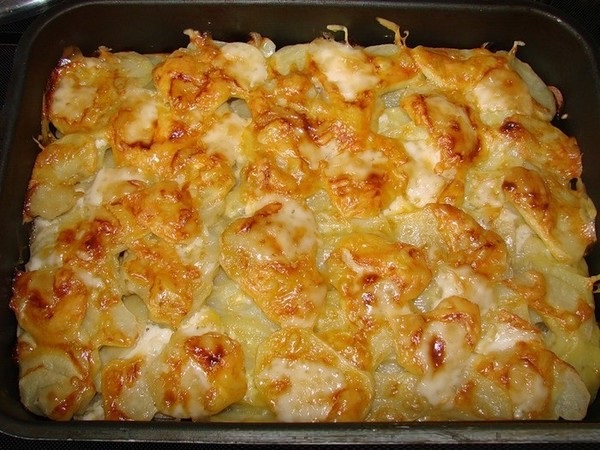 Мясо по-французски с фаршем и картошкой в духовке рецепт с пошаговый Мясо по-французски с фаршем и картошкой в духовке рецепт с пошаговый