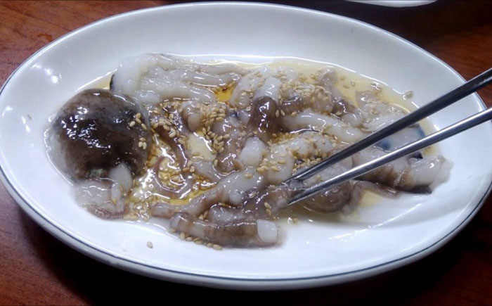 FoodsEatenAlive03 Съешь живым: 10 самых садистских блюд в мире