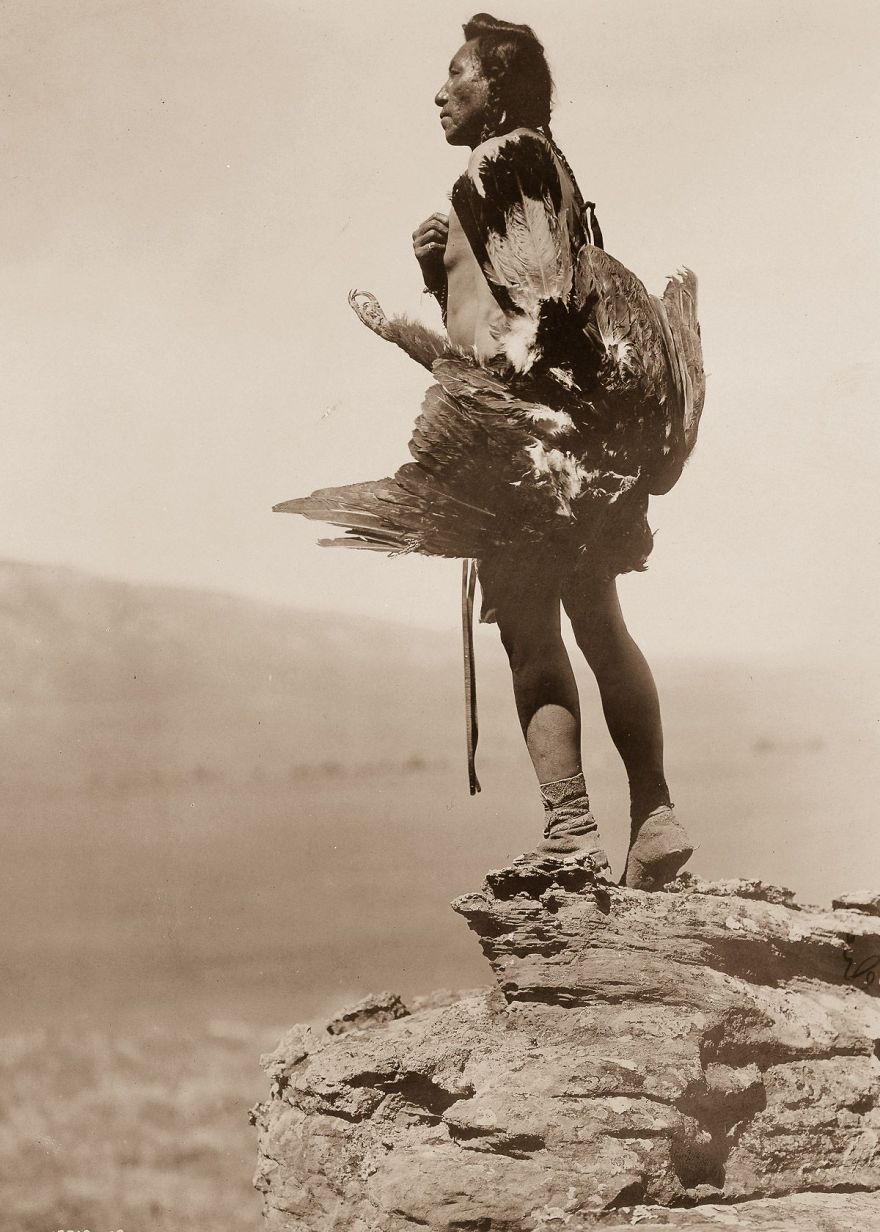 Редкие фотографии 1900-х годов показывают, как жили индейцы еще 100 лет назад