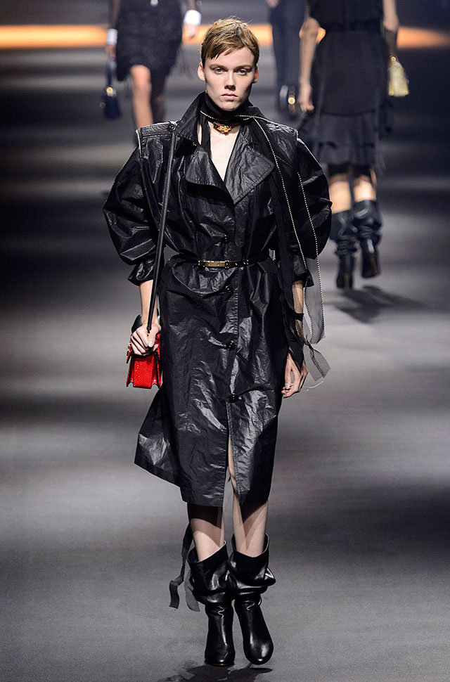 Lanvin весна-лето 2016 Госпожа Помятая: почему утюг вам больше не понадобится (фото 4)