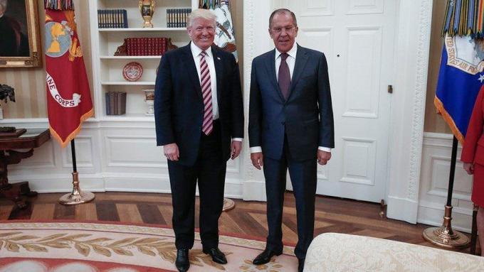 Bloomberg позавидовало российскому МИД Bloomberg позавидовало российскому МИД