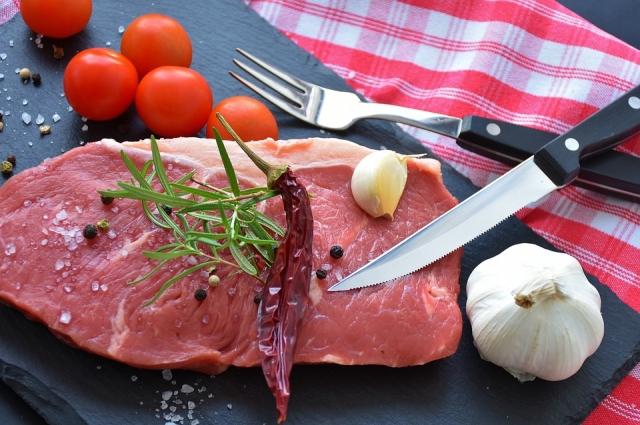 Зимой надо есть как можно больше мяса и печени.