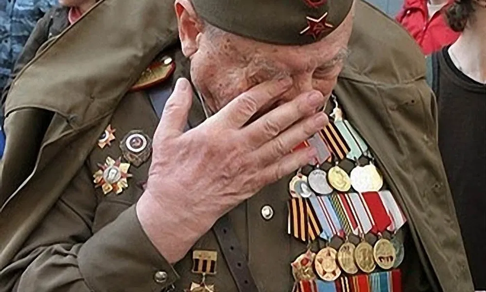 Почему плюют в ветерана?