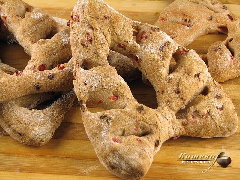 Фугасс из цельнозерновой муки с печеным перцем Фугасс цельнозерновой с перцем.