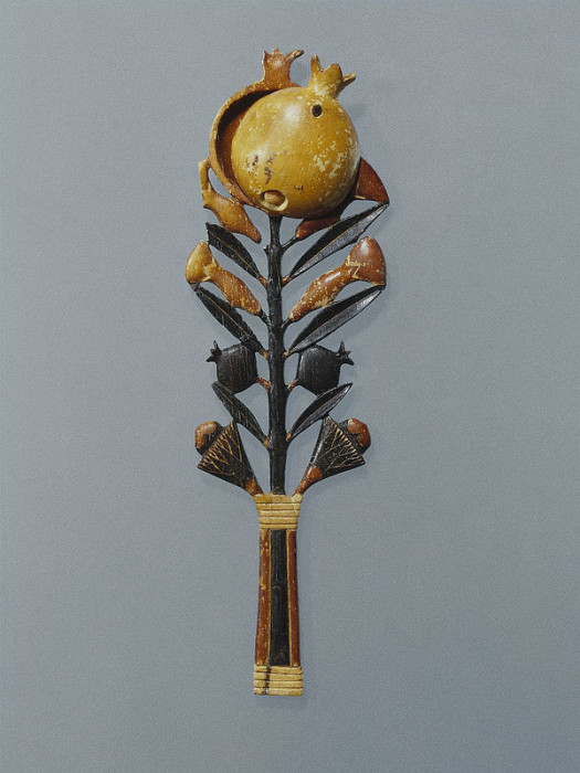 Косметическая ложка. Около 1336-1327 г.г. до н.э. Новое Царство. Конец 18 династии | Фото: www.brooklynmuseum.org