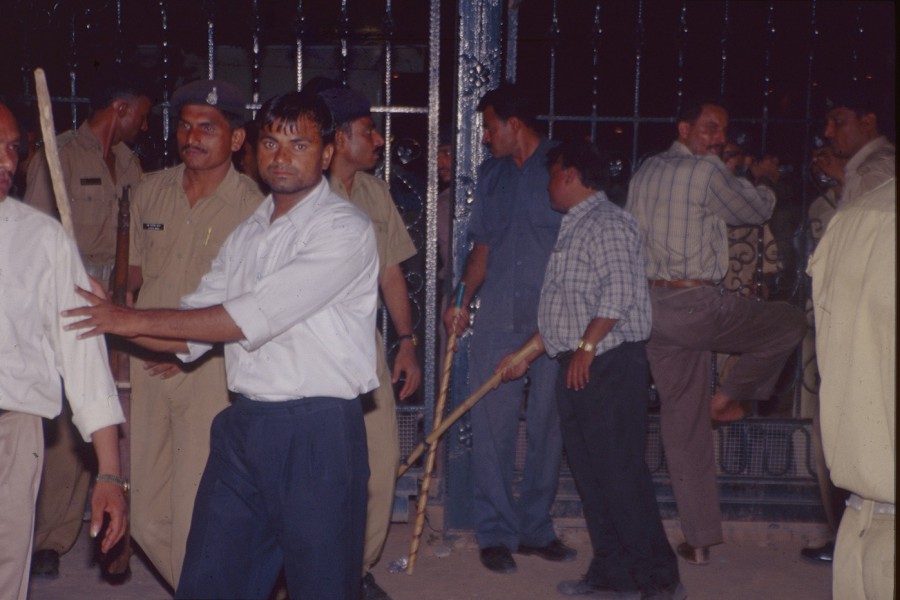 007_Gujarat-2002