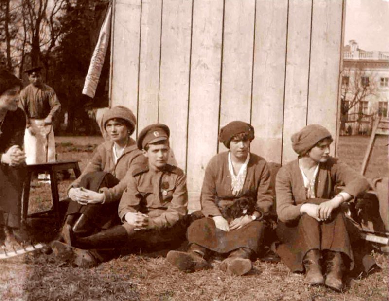 oie_26920569CU8kjZJ.jpg